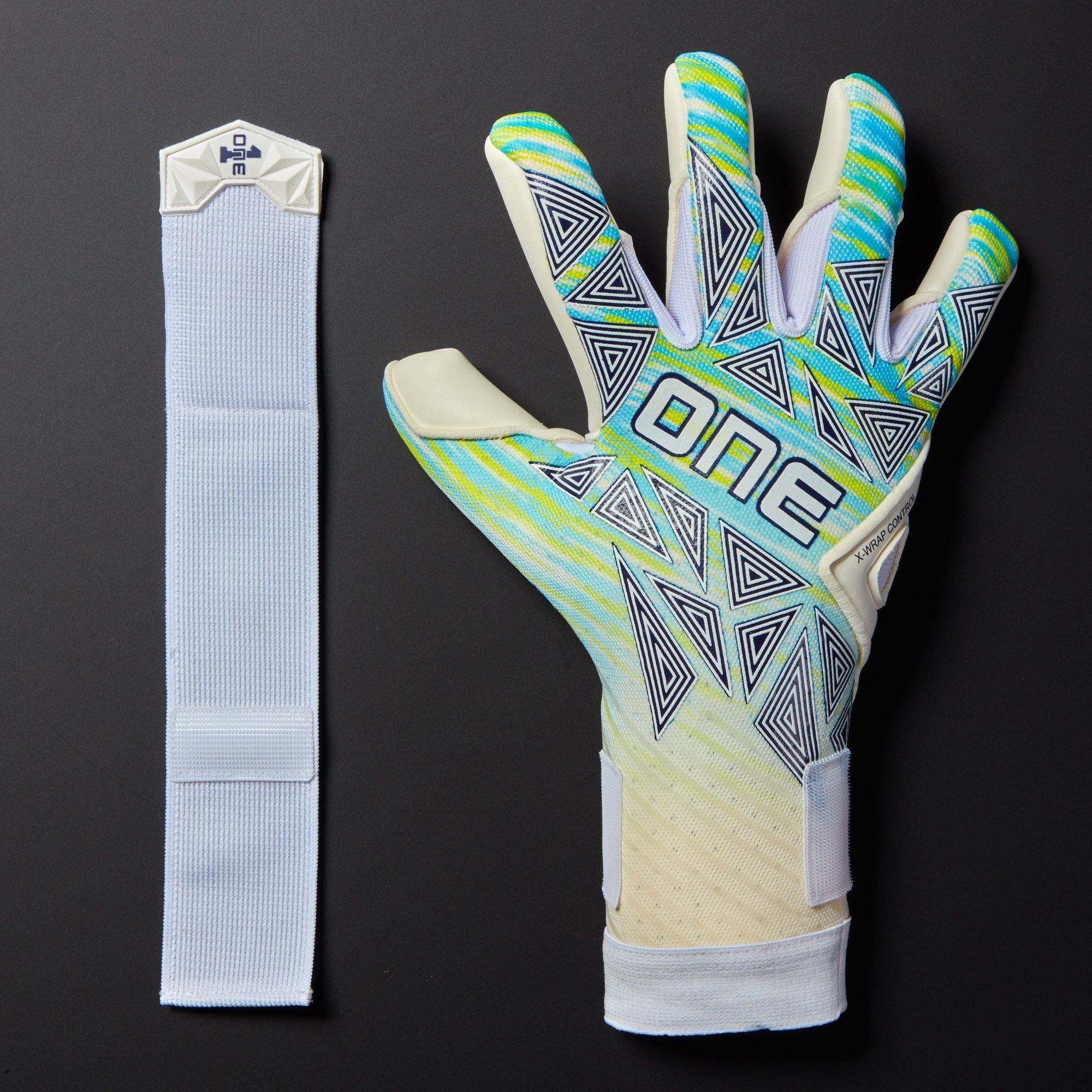 Junior GEO 3.0 AM1 Goalkeeper Gloves, Strapless Goalie Gloves