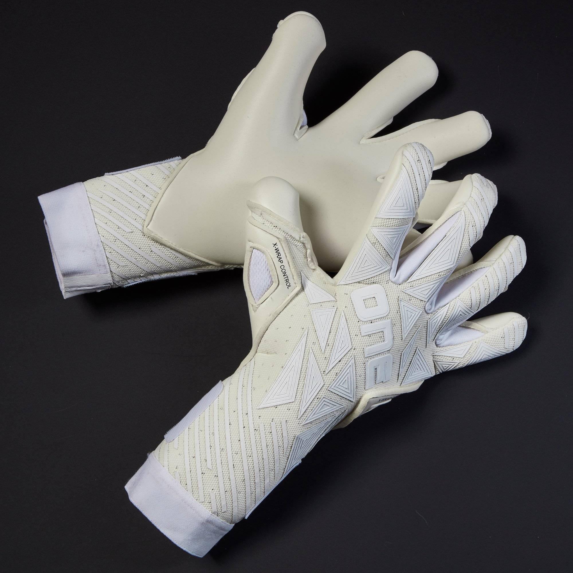 GEO 3.0 AM2 Goalkeeper Gloves, Strapless Goalie Gloves
